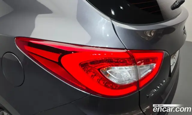 Hyundai Tucson 2013 2.0 автомат (гидро), миниатюра 9