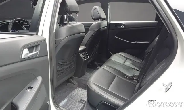 Hyundai Tucson 2017 1.6 автомат (гидро), миниатюра 11