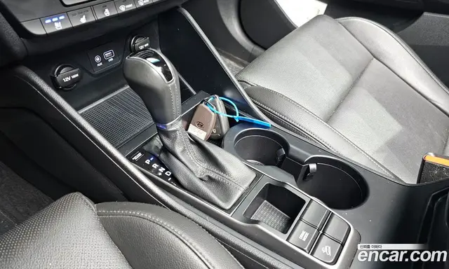 Hyundai Tucson 2017 1.6 автомат (гидро), миниатюра 9