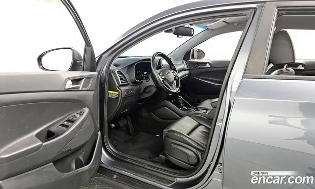 Hyundai Tucson 2020 2.0 автомат (гидро), миниатюра 10