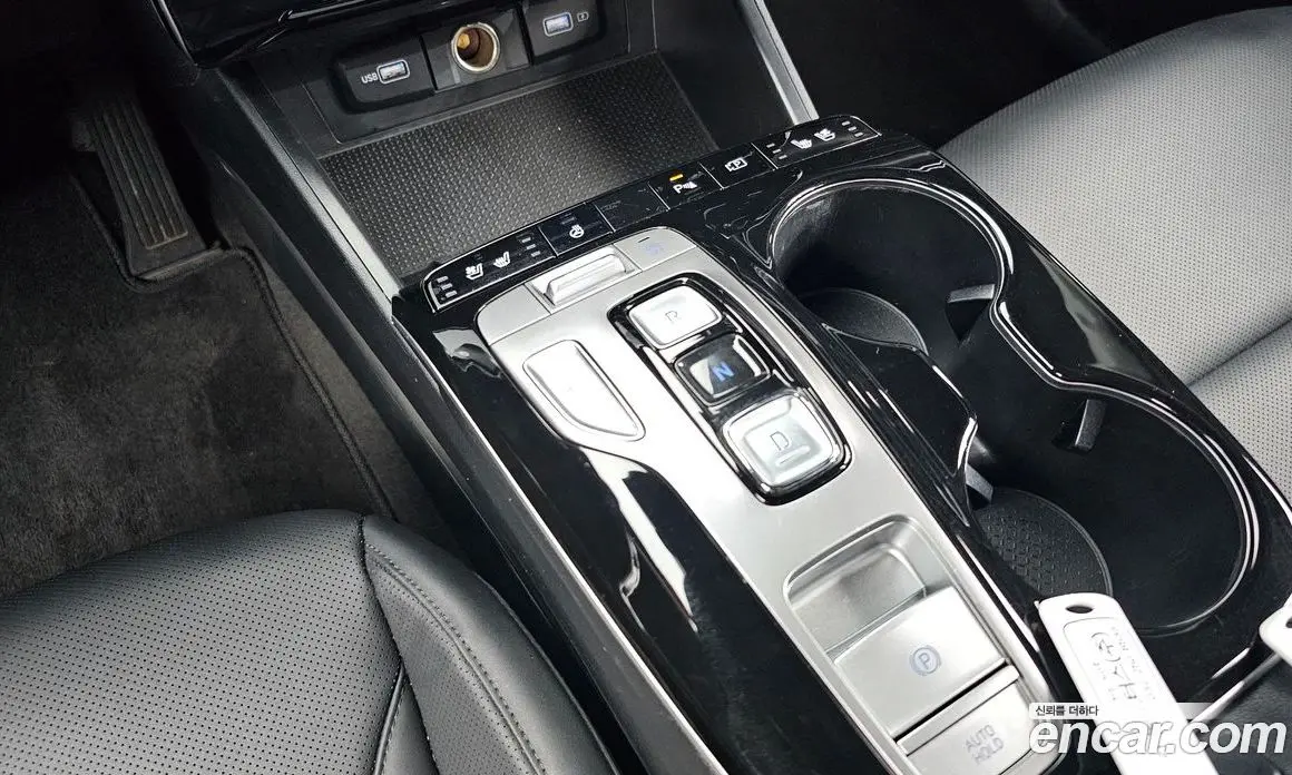 Hyundai Tucson 2022 1.6 автомат (гидро), фото 12