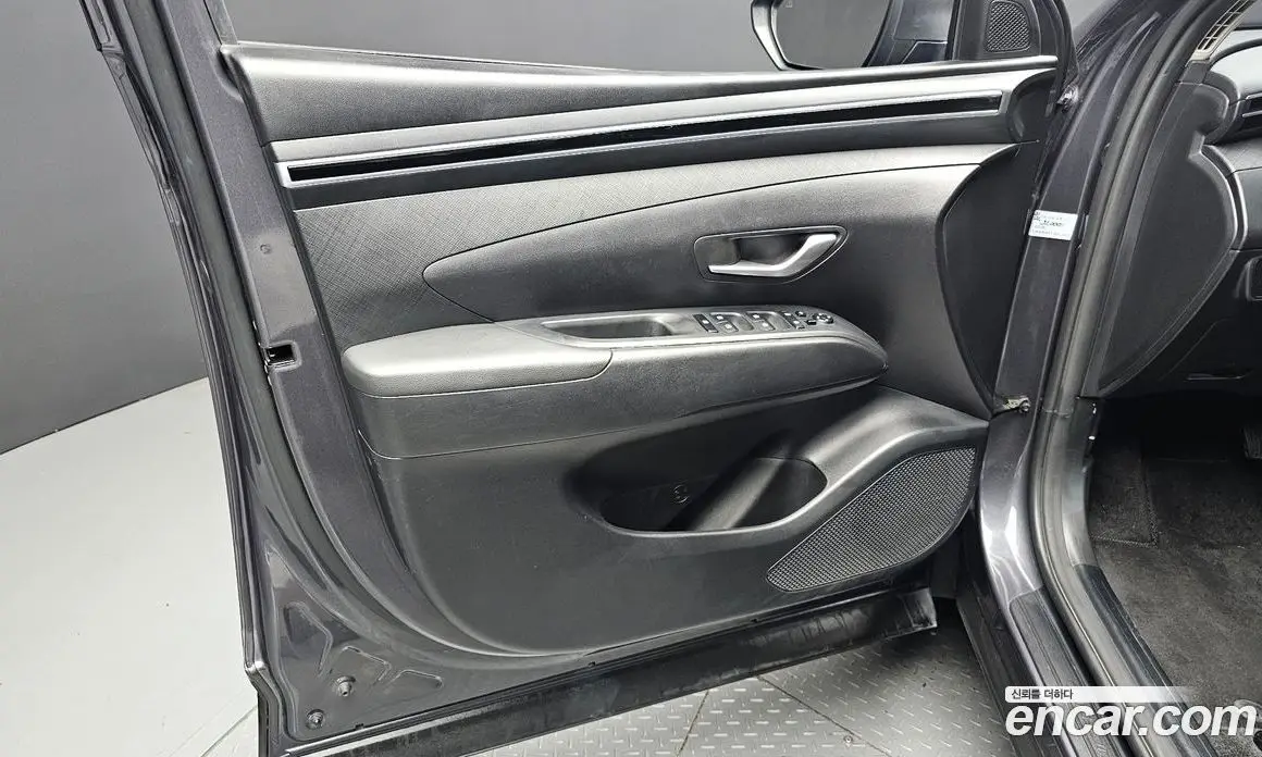 Hyundai Tucson 2022 1.6 автомат (гидро), фото 14
