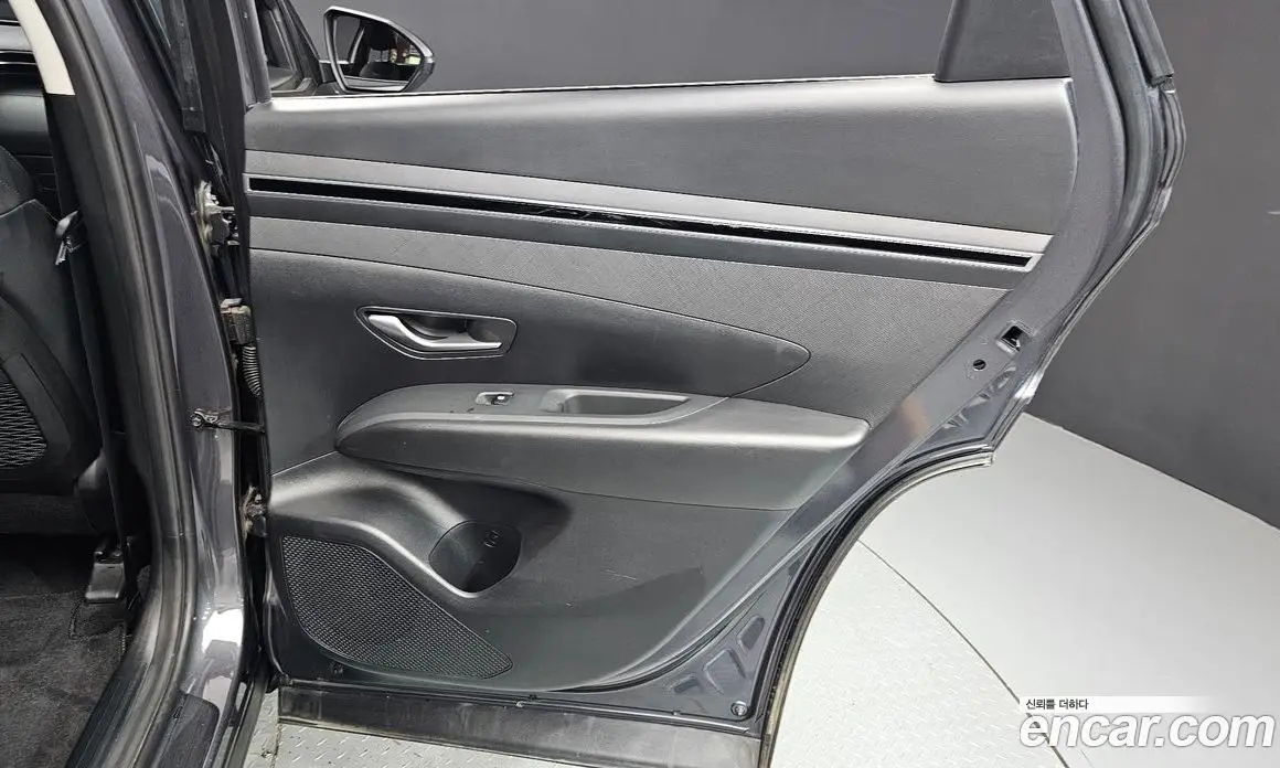 Hyundai Tucson 2022 1.6 автомат (гидро), фото 15