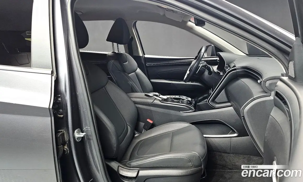 Hyundai Tucson 2022 1.6 автомат (гидро), фото 16
