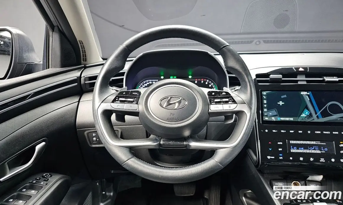 Hyundai Tucson 2022 1.6 автомат (гидро), фото 18