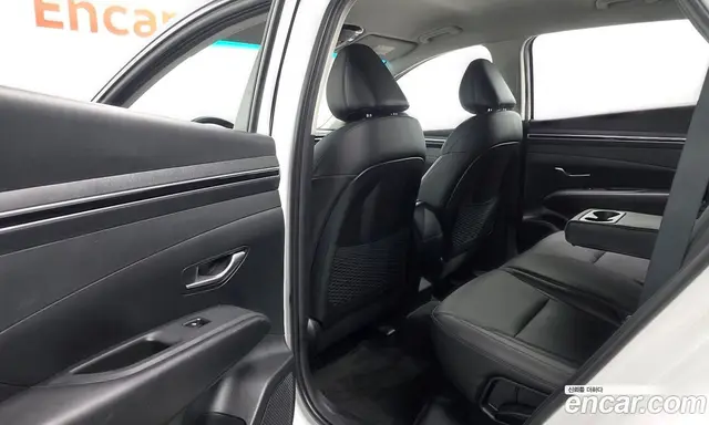 Hyundai Tucson 2022 2.0 автомат (гидро), миниатюра 11