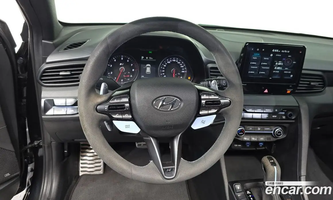 Hyundai Veloster 2021 2.0 автомат (гидро), фото 18