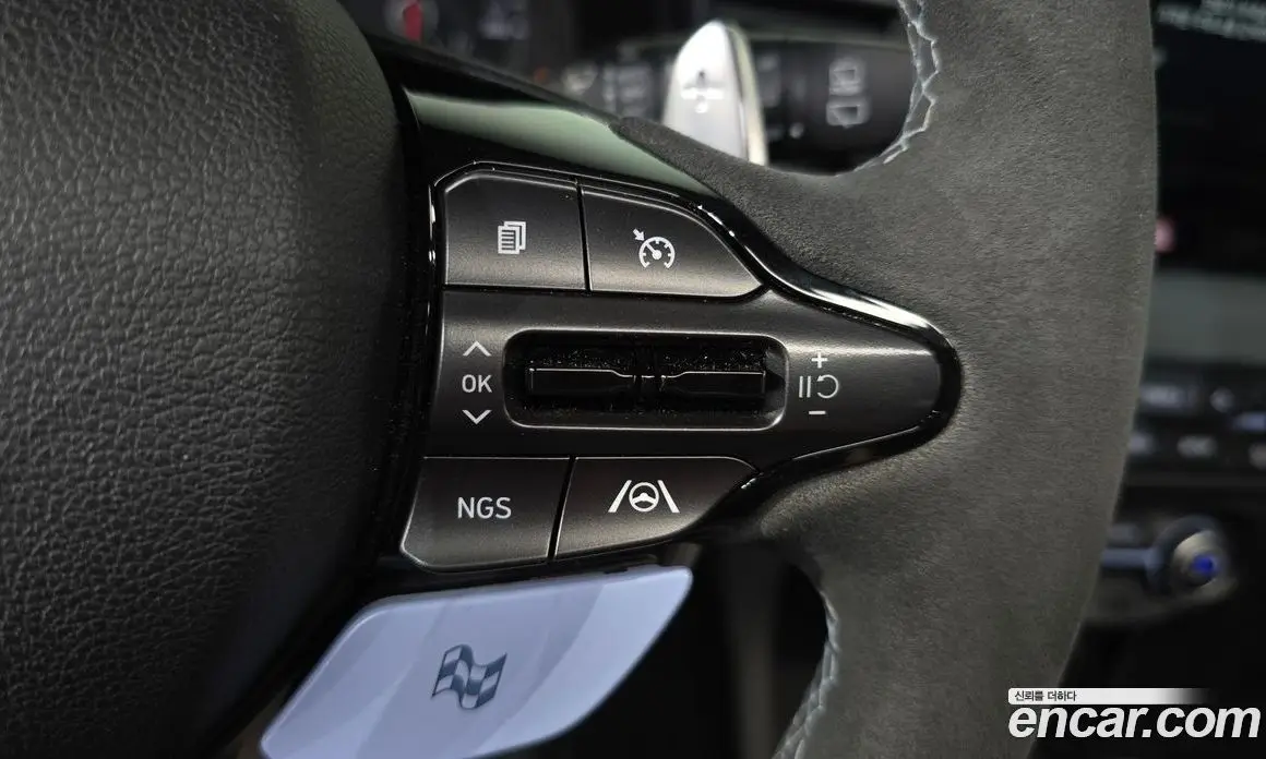 Hyundai Veloster 2021 2.0 автомат (гидро), фото 20