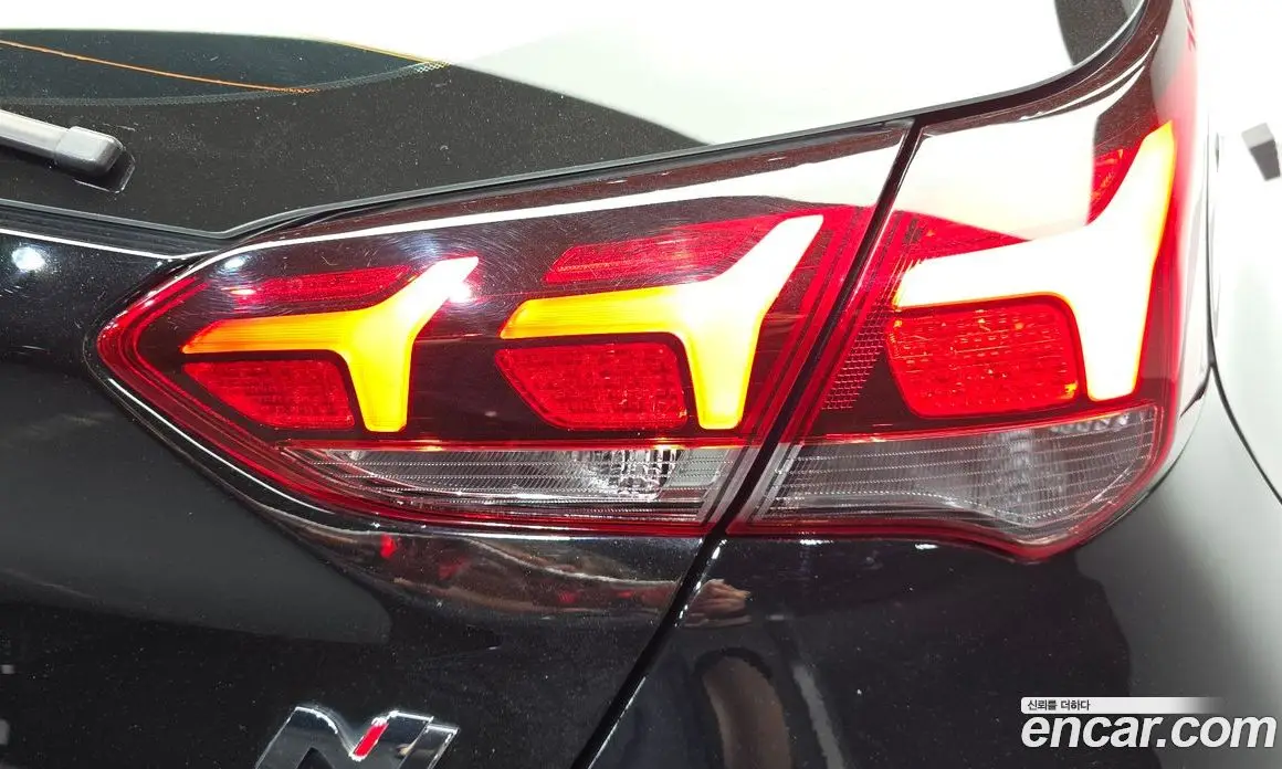 Hyundai Veloster 2021 2.0 автомат (гидро), фото 9
