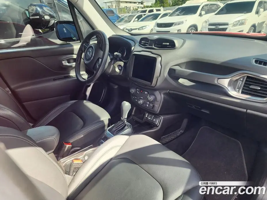 Jeep Renegade 2021 2.4 автомат (гидро), фото 18