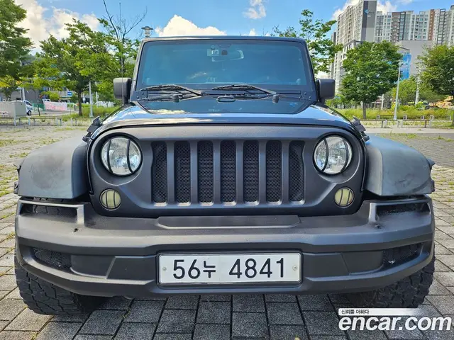 Jeep Wrangler 2011 2.8 автомат (гидро), миниатюра 3
