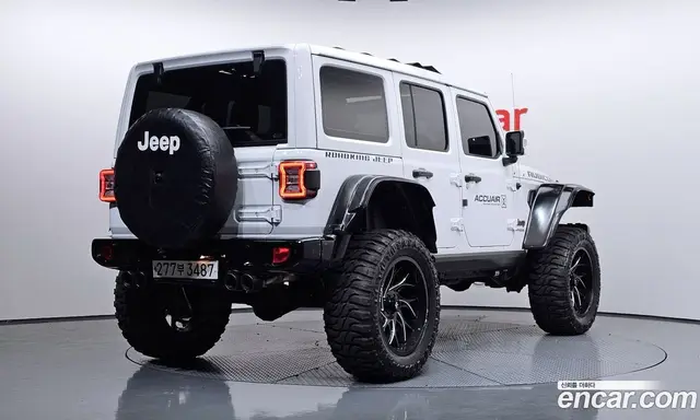 Jeep Wrangler 2020 2.0 автомат (гидро), миниатюра 2