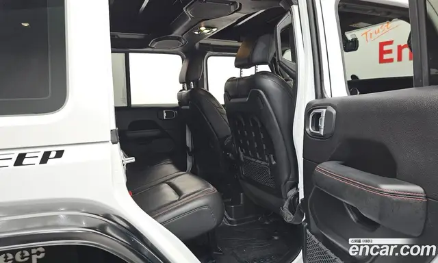 Jeep Wrangler 2020 2.0 автомат (гидро), миниатюра 12