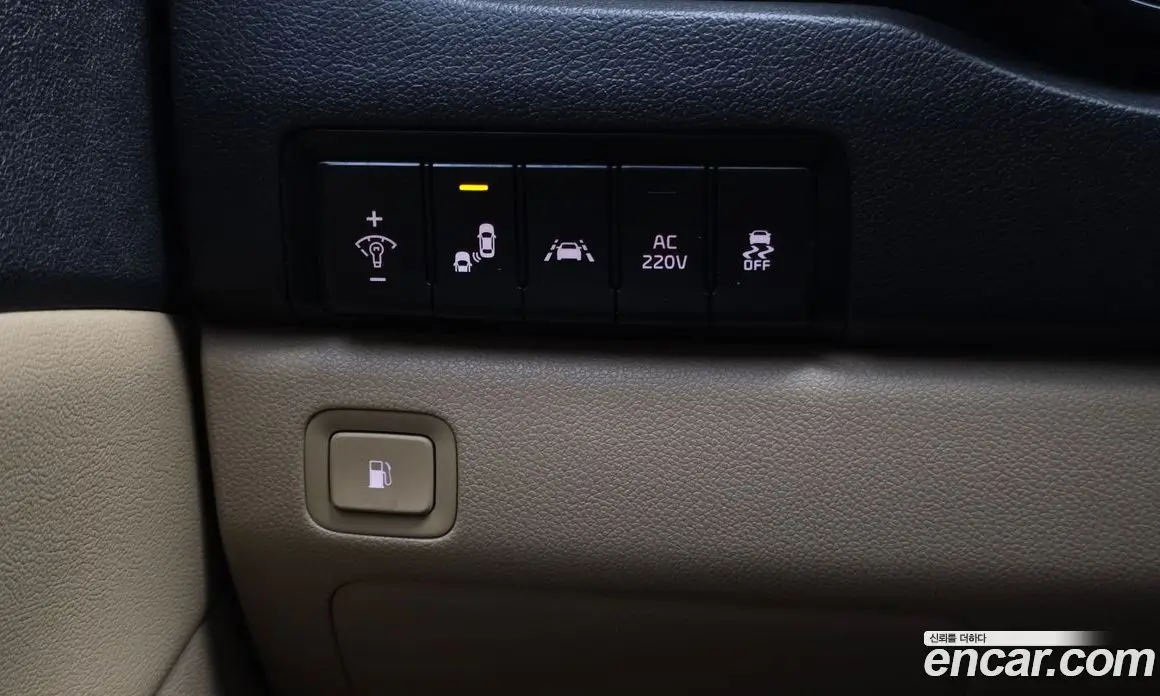 Kia Carnival 2019 2.2 автомат (гидро), фото 23