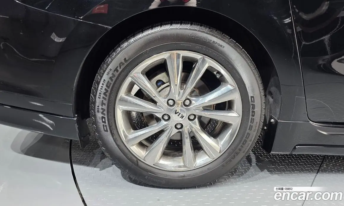 Kia Carnival 2019 2.2 автомат (гидро), фото 4