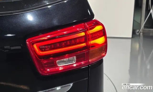 Kia Carnival 2019 2.2 автомат (гидро), миниатюра 8