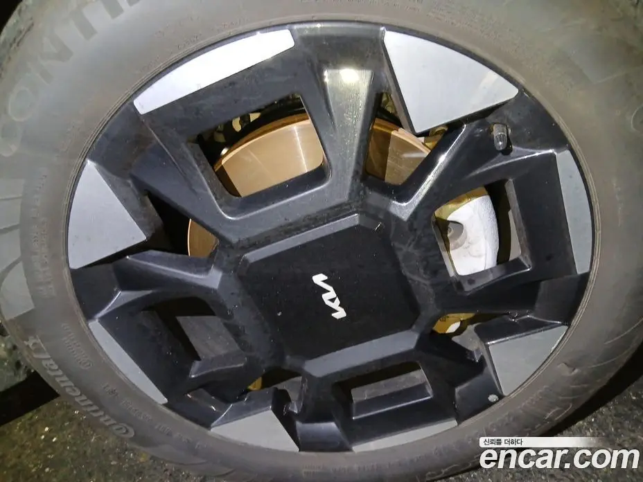 Kia Carnival 2024 1.6 автомат (гидро), фото 13