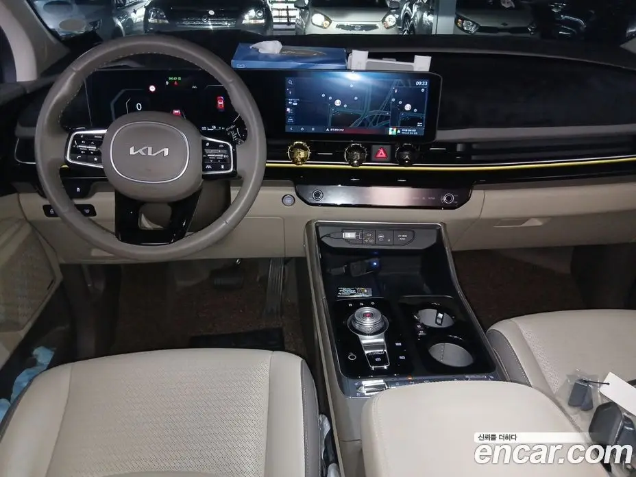 Kia Carnival 2024 1.6 автомат (гидро), фото 15