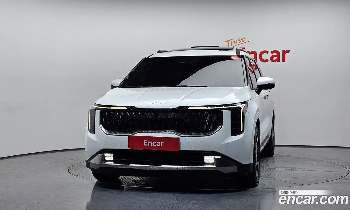 Kia Carnival 2025 1.6 автомат (гидро), фото 3