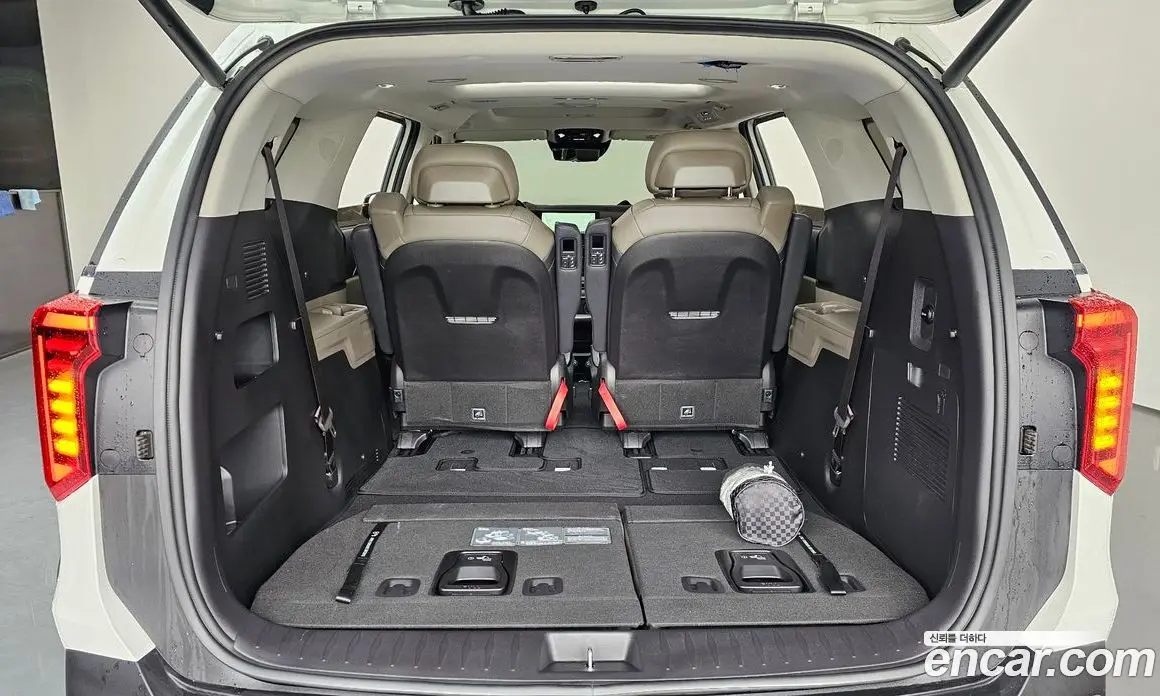 Kia Carnival 2025 1.6 автомат (гидро), фото 31