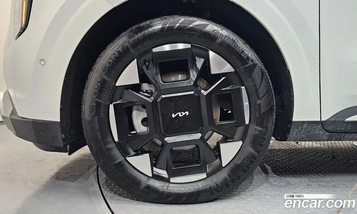 Kia Carnival 2025 1.6 автомат (гидро), фото 5