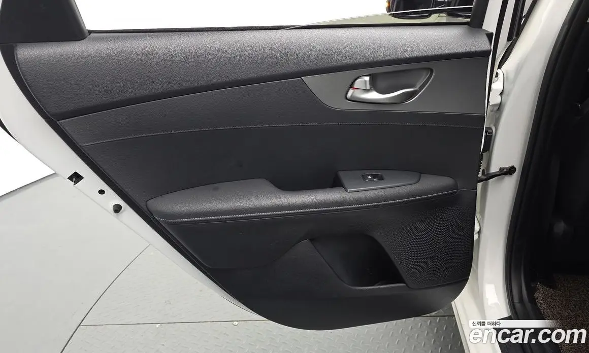 Kia K3 2019 1.6 автомат (гидро), фото 15