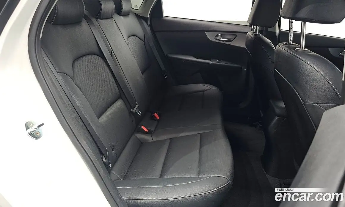 Kia K3 2022 1.6 автомат (гидро), фото 11