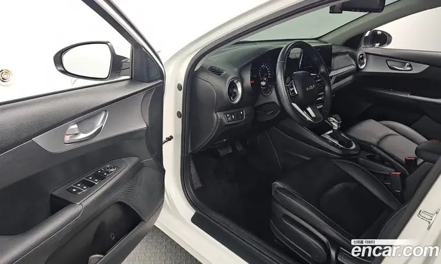 Kia K3 2022 1.6 автомат (гидро), миниатюра 10