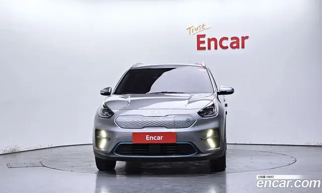 Kia Niro 2021 0.2 автомат (гидро), миниатюра 3