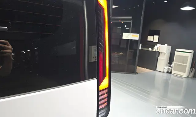 Kia PV5 2025 0.2 автомат (гидро), миниатюра 9