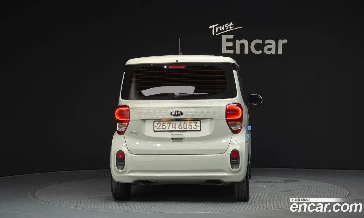 Kia Ray 2018 1.0 автомат (гидро), фото 4