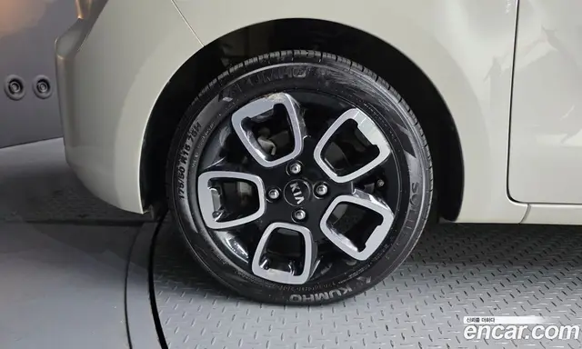 Kia Ray 2018 1.0 автомат (гидро), миниатюра 5