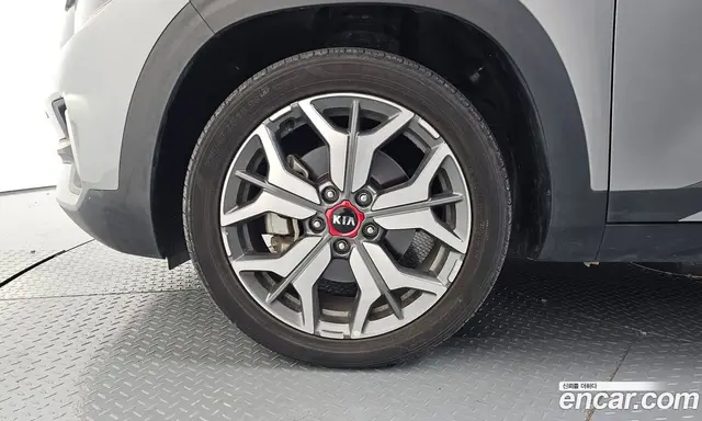 Kia Seltos 2020 1.6 автомат (гидро), миниатюра 5