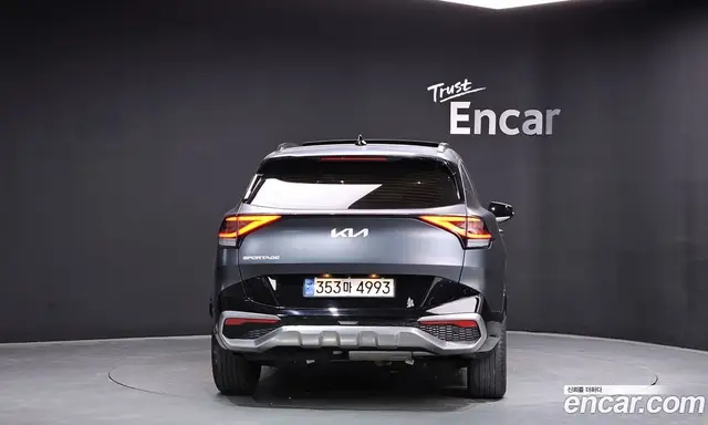 Kia Sportage 2022 2.0 автомат (гидро), миниатюра 4