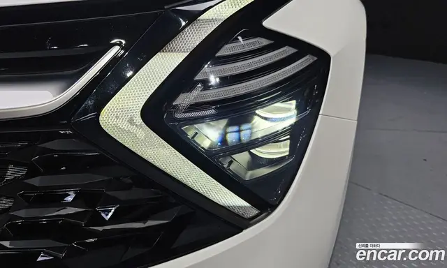 Kia Sportage 2022 1.6 автомат (гидро), миниатюра 8