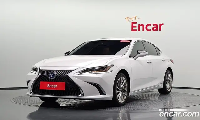 Lexus ES, 2019, 56 431 км