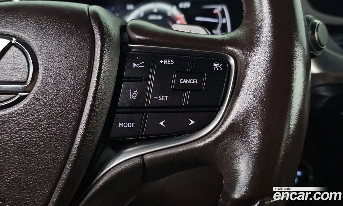 Lexus ES 2019 2.5 автомат (гидро), фото 19