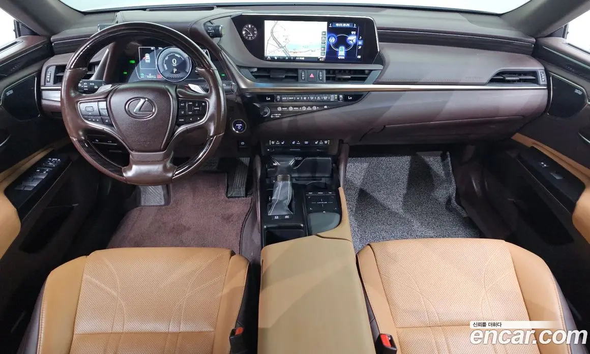 Lexus ES 2019 2.5 автомат (гидро), фото 7