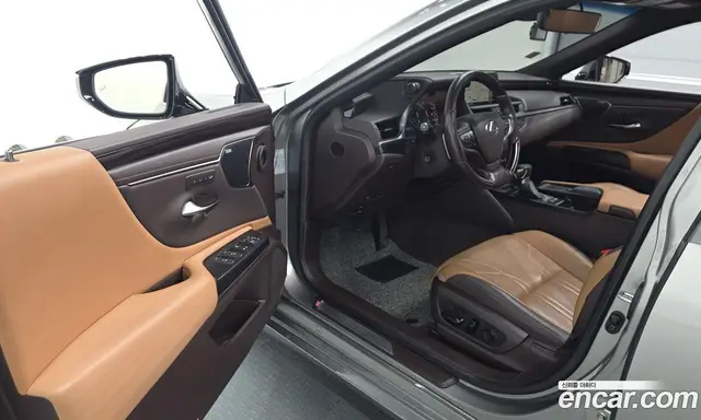 Lexus ES 2021 2.5 автомат (гидро), миниатюра 12