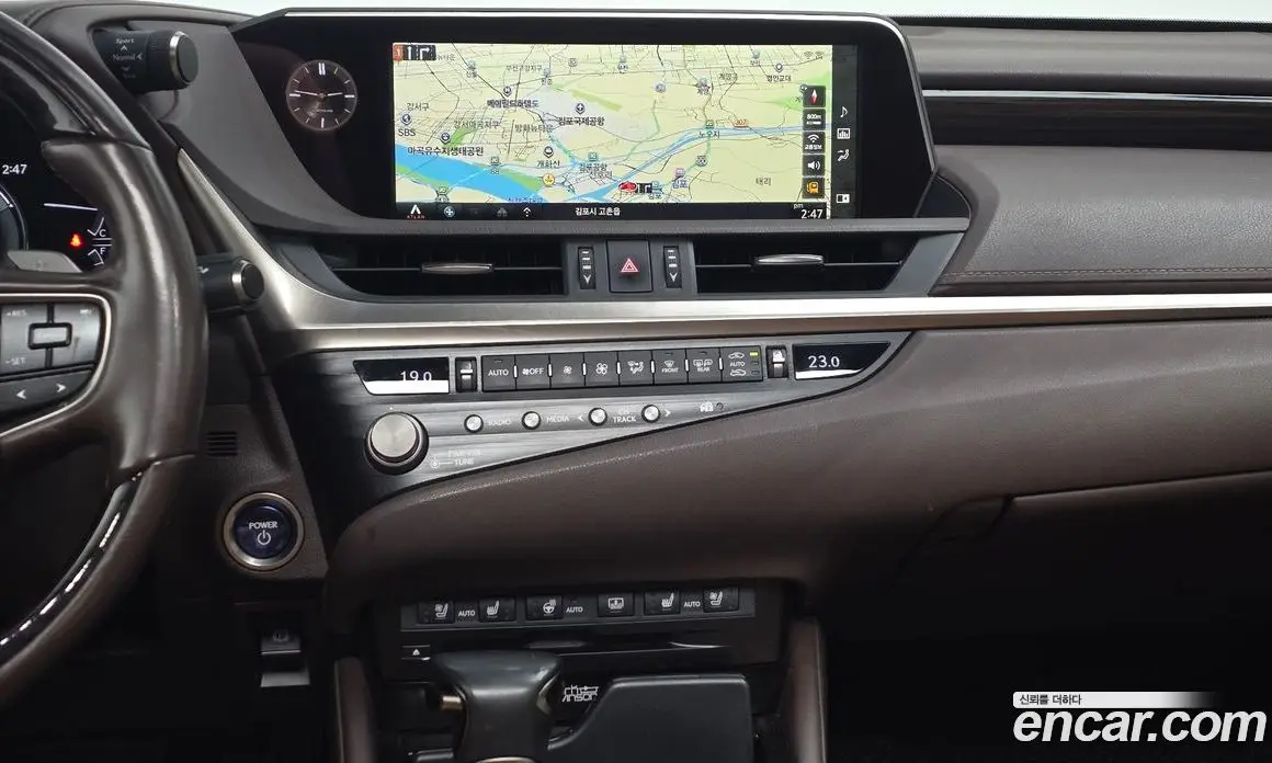 Lexus ES 2021 2.5 автомат (гидро), фото 18