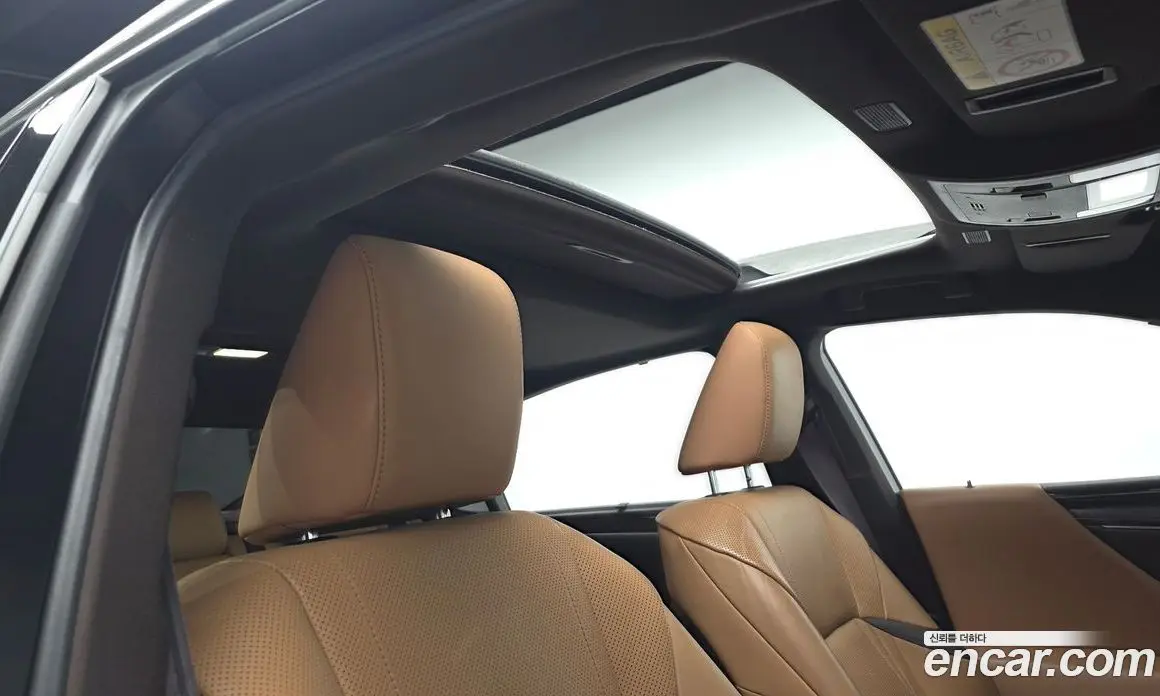 Lexus ES 2021 2.5 автомат (гидро), фото 21