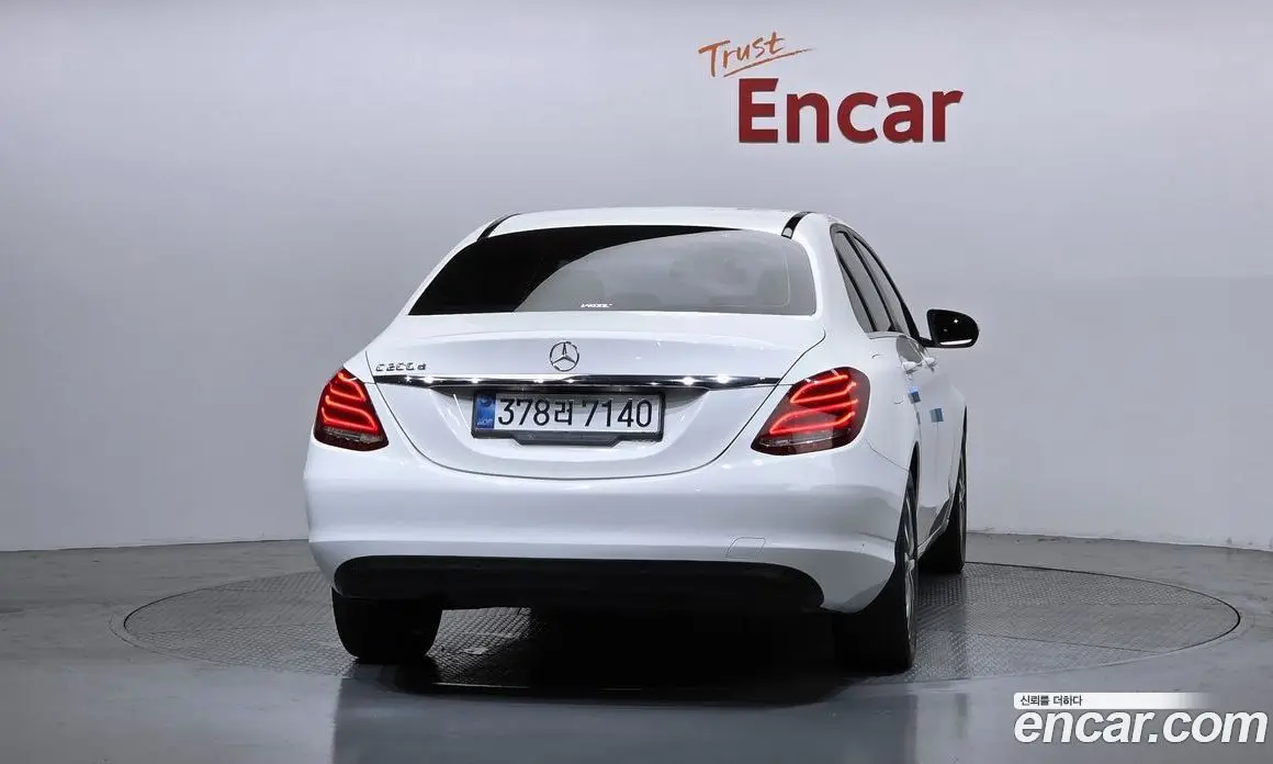 Mercedes-Benz C-Class 2015 1.6 автомат (гидро), фото 4