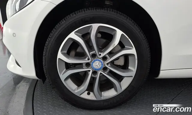 Mercedes-Benz C-Class 2015 1.6 автомат (гидро), миниатюра 5