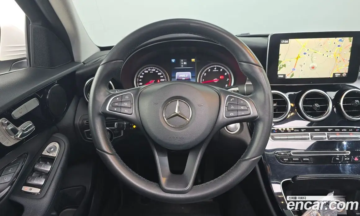 Mercedes-Benz C-Class 2017 2.0 автомат (гидро), фото 14