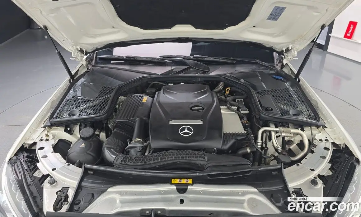 Mercedes-Benz C-Class 2017 2.0 автомат (гидро), фото 6