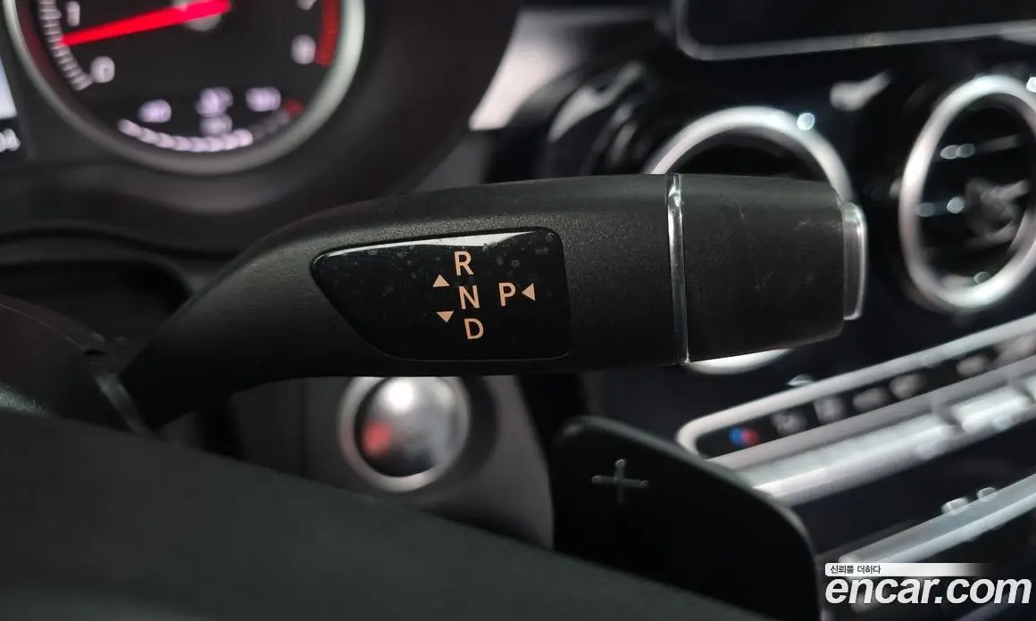 Mercedes-Benz C-Class 2017 2.0 автомат (гидро), фото 9