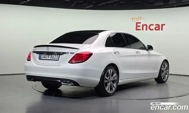 Mercedes-Benz C-Class 2018 2.1 автомат (гидро), миниатюра 2