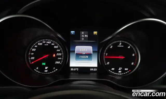 Mercedes-Benz C-Class 2018 2.1 автомат (гидро), миниатюра 11
