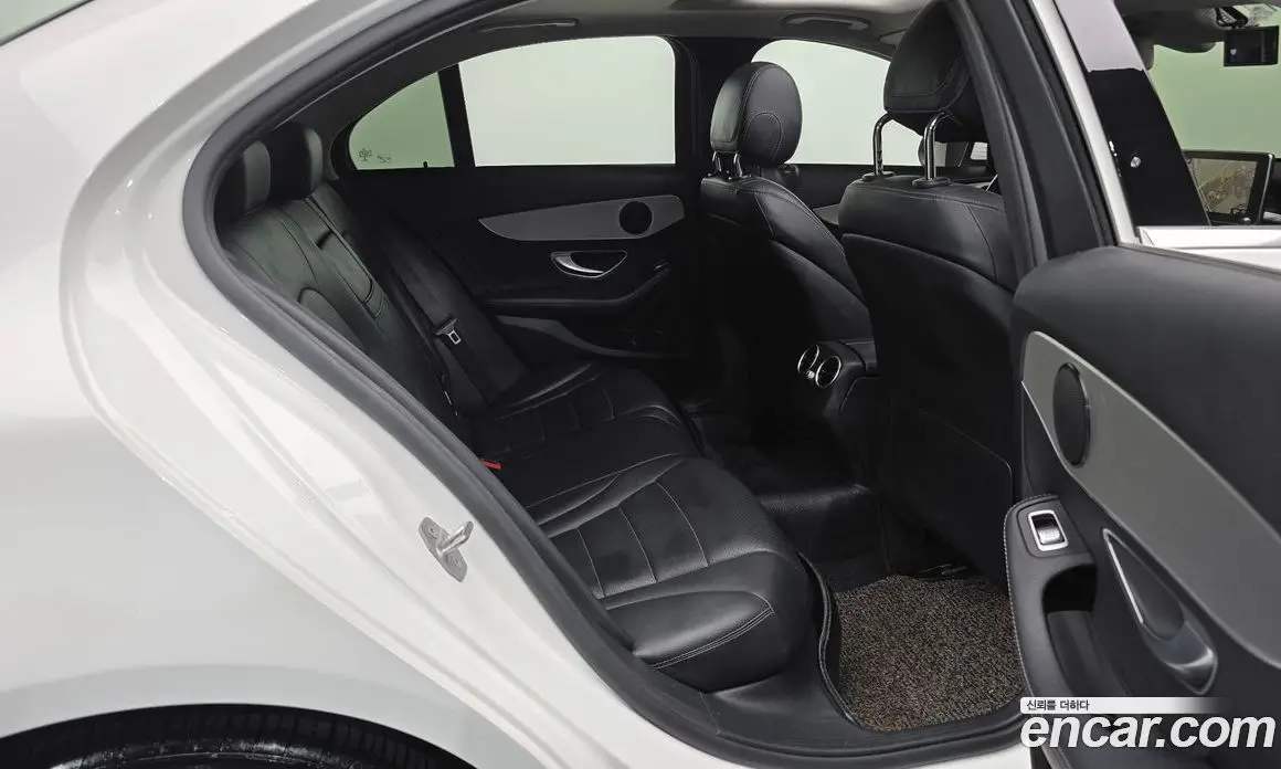 Mercedes-Benz C-Class 2018 2.1 автомат (гидро), фото 17
