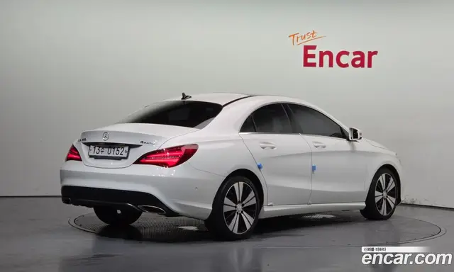 Mercedes-Benz CLA-Class 2016 2.0 автомат (гидро), миниатюра 2